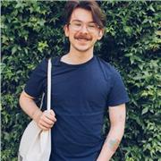 Native English Speaker who can also speak Welsh, enthusiatic about video games and Movies to help teach.